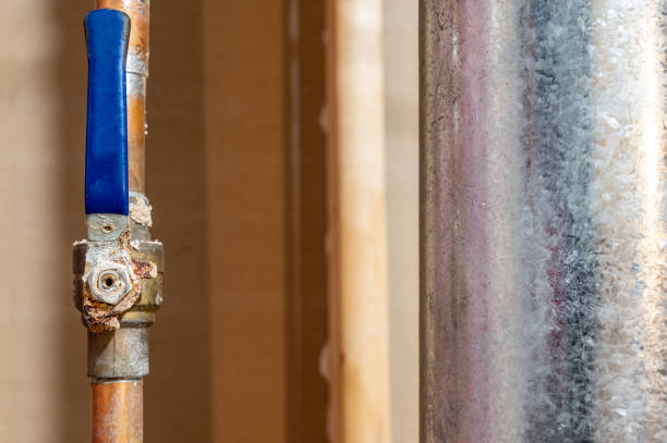 istock Heavily corroded ball valve from a hot water line 1272276333