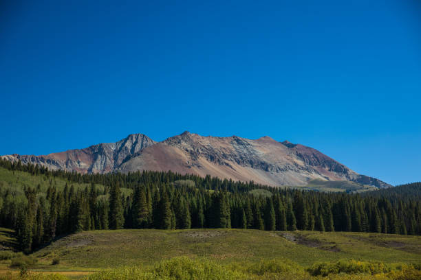 istock El Diente Peak in the morning with clear skies 1272309799