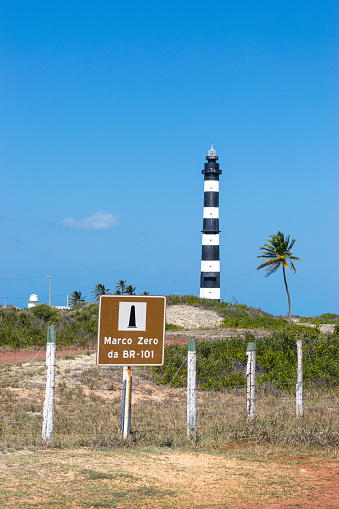 The Farol do Calcanhar or Farol de Touros is the largest lighthouse in Brazil, located in the municipality of Touros, 86 km from Natal, and is still the beginning of BR-101, the largest highway in Brazil.
