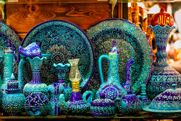 Antique Turkish ceramics at Istanbul Grand Bazaar
