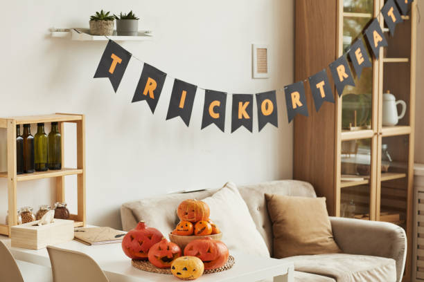 istock Room Decorated For Halloween 1272311529