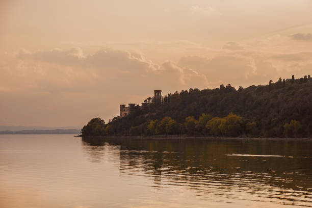 istock Trasimeno Lakes island at sunset 1272320510