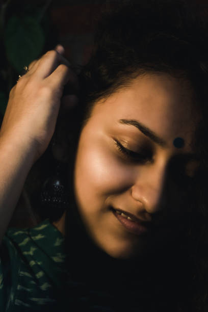 istock Indian traditional woman 1272391162