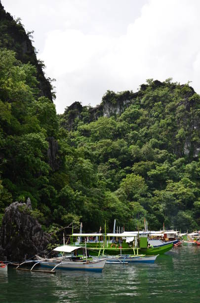 jezioro kayangan w mieście coron w busuanga, palawan - kayangan lake zdjęcia i obrazy z banku zdjęć