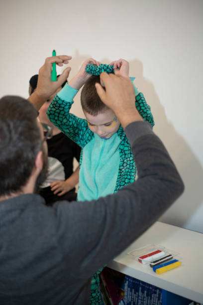 istock Preparing For A Halloween Party 1272413351
