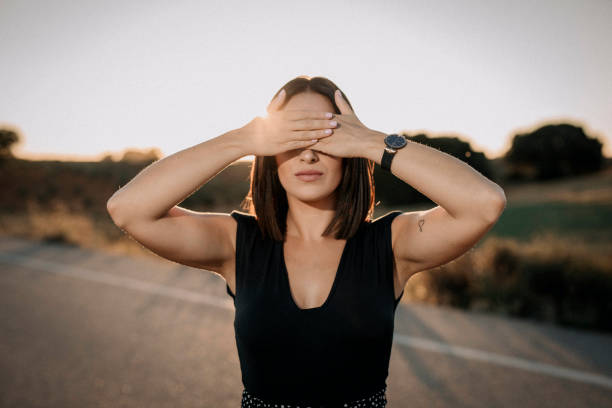 Ritratto di donna all'aperto - foto stock