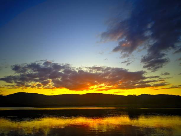 istock Sunset on the lake 1272468567