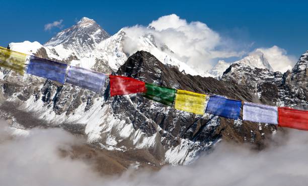 istock Mount Everest, Lhotse and Makau with buddhist prayer flags 1272472845