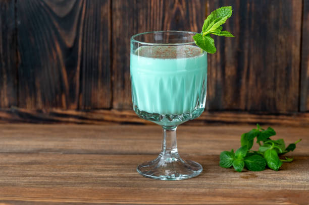 istock Glass of Grasshopper Cocktail 1272472941