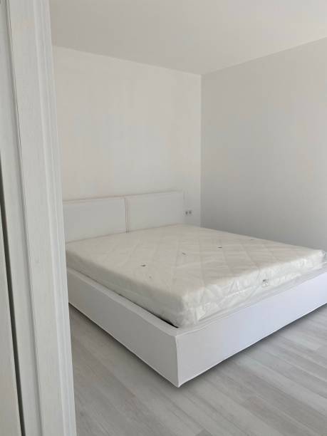 istock White bed with white mattress 1272483488