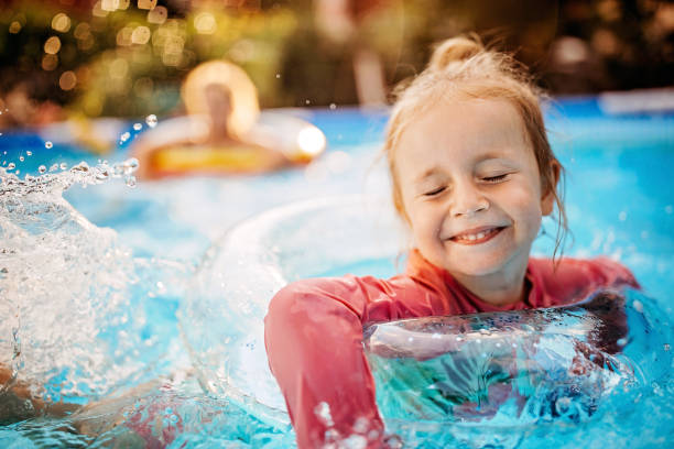 i have a good time in the pool - above ground pool imagens e fotografias de stock