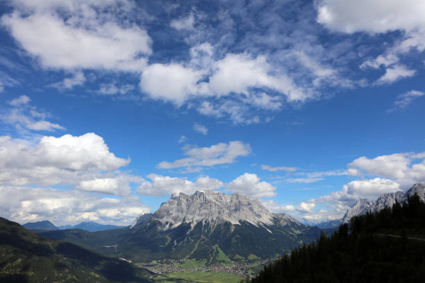 view to zugspitze mountain from lermoos. tyrol. austria - zugspitze mountain tirol lermoos ehrwald photos et images de collection