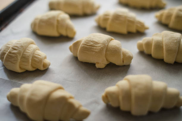 istock unbaked croissant 1272589645