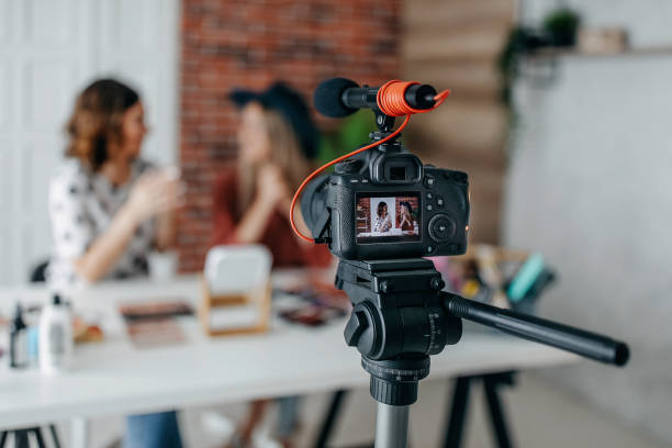 istock Two best friends vlogging about make up 1272628000