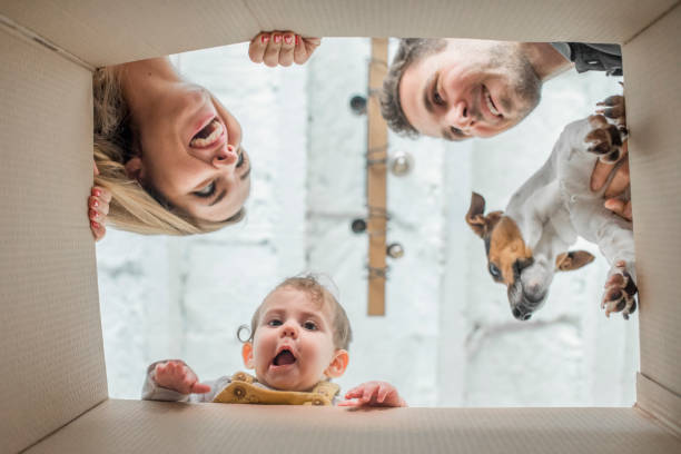 istock Unboxing for new home 1272637510