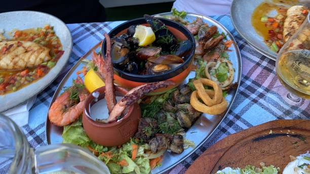 istock Scallop, escargot & shrimp 1272637544