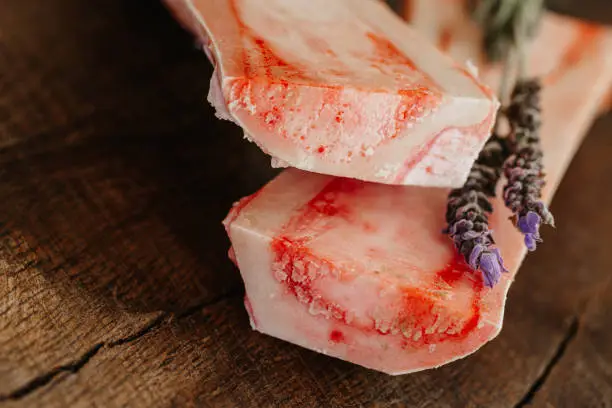 Raw Black Angus cutted shankbone with lavender , part of an E+ and S+ series