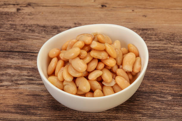 istock White beans kidney in the bowl 1272817867