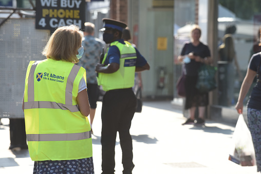 St Albans, Hertfordshire, England, September, 16, 2020, Community support officers and police advice people in St Albans of a rise in Covid-19 Coronavirus cases on the high street