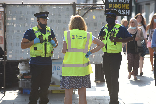 St Albans, Hertfordshire, England, September, 16, 2020, Community support officers and police advice people in St Albans of a rise in Covid-19 Coronavirus cases on the high street