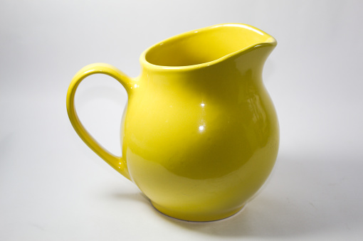 Widely used in south america this type of ceramic to store milk during breakfast