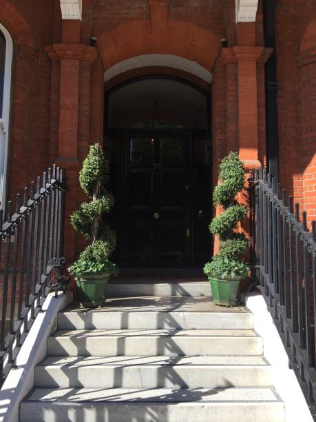 istock London Doors 1272875068