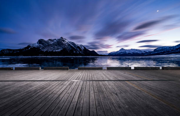 istock Abraham Lake in sunrise in winter 1272900066