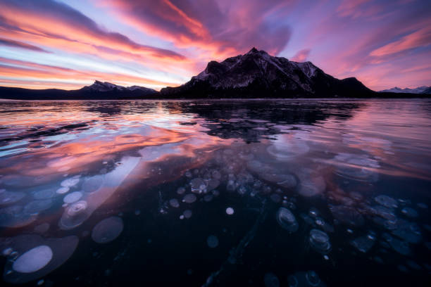 istock Abraham Lake in sunrise in winter 1272900085