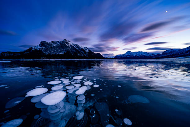 istock Abraham Lake in sunrise in winter 1272900663