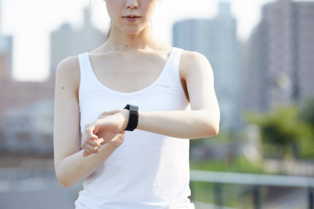 istock Young woman in running costume 1272928267