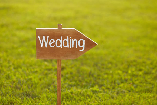 Wooden plaque with the inscription Wedding. Wedding decor.