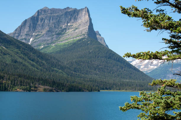 istock Glacier Scenic Beauty 1273236978