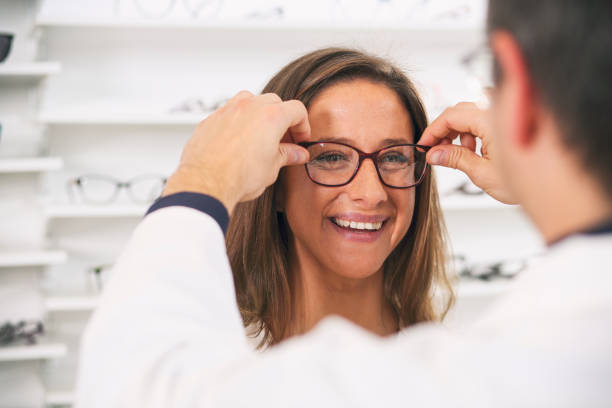 istock Buying new eyeglasses 1273279242