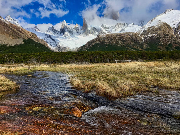 istock Trecking in Patagonia - Argentina 1273287723