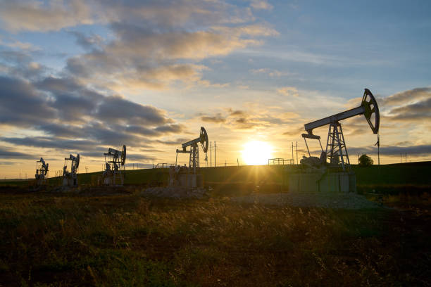 istock oil and gas production 1273295768