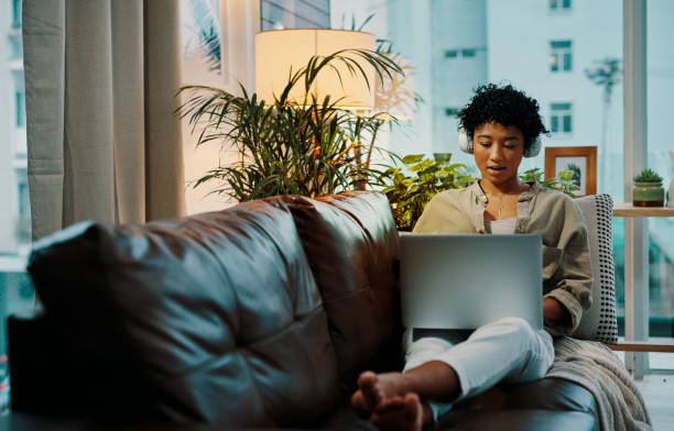 istock The internet allows me to share my thoughts and opinions 1273306001