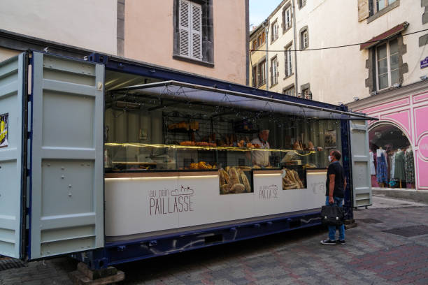 Clermont Ferrand - 08/24/2020 : bakery Pain Paillasse starts again with a street food solution