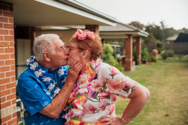 istock Kisses for the Mrs 1273333696