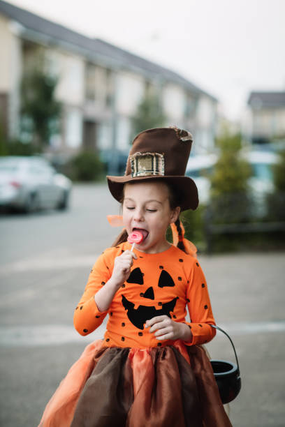 istock Child celebrating Halloween in autumn 1273334470