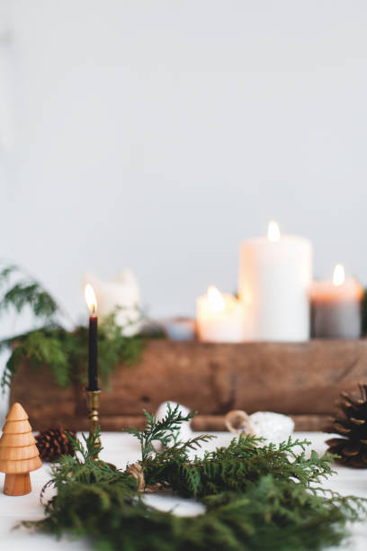 istock Making simple stylish christmas wreath with cedar branches, holiday  advent 1273366263