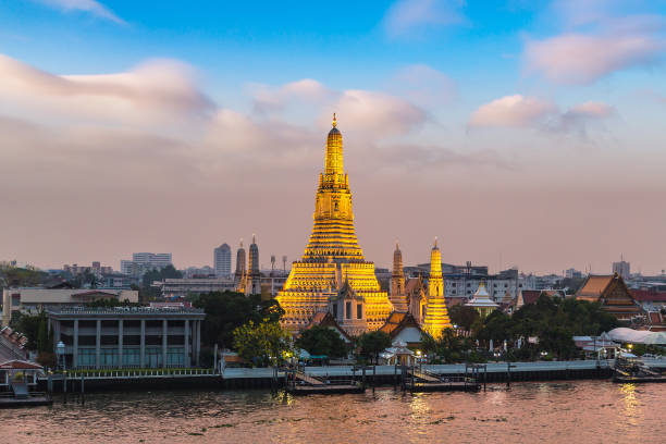 istock Wat Arun Temple in Bangkok 1273397272