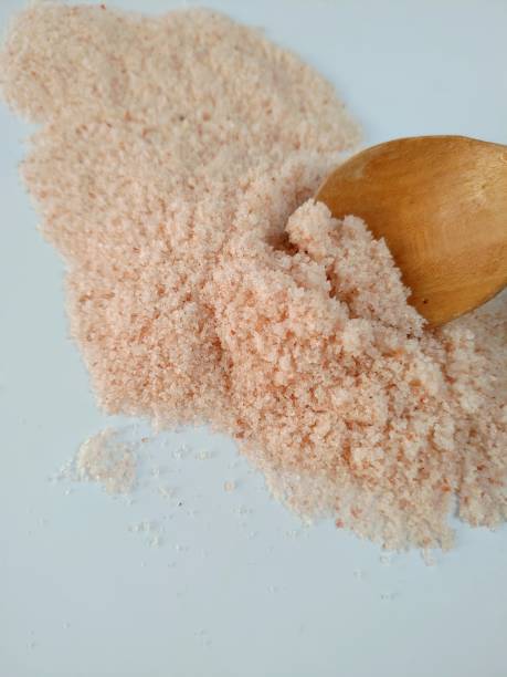istock Pink himalayan salt for beauty 1273399710