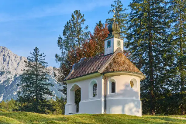 Chapel of Mary Queen near the Lautersee. Kapelle Maria Königin in Mittenwald, Bavaria, Germany