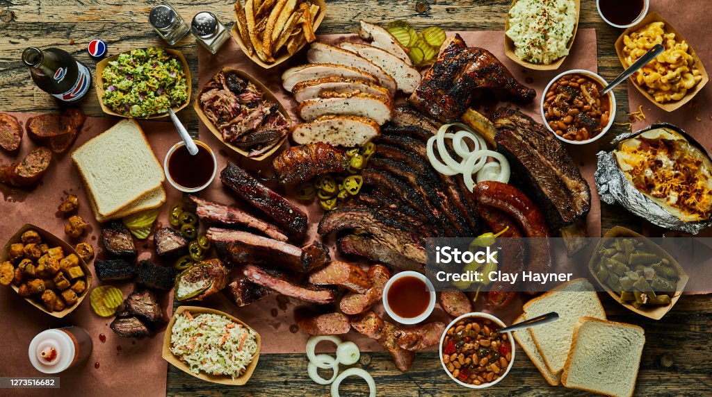 TEXAS BBQ Texas BBQ from Hutchins, Chicken, Pork, Beef, Brisket and all the sides Barbecue - Meal Stock Photo