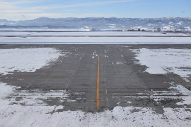 istock Airport in winter 1273555331