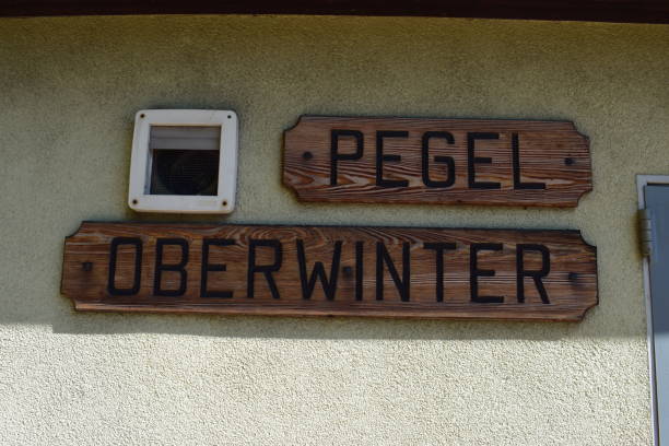 istock River height control bulding sign - Level Oberwinter 1273656363