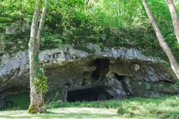 istock Caves of Sare 1273701639