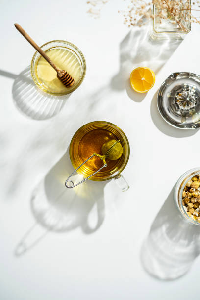 醸造カモミールティー - tea cup tea cup herbal medicine ストックフォトと画像