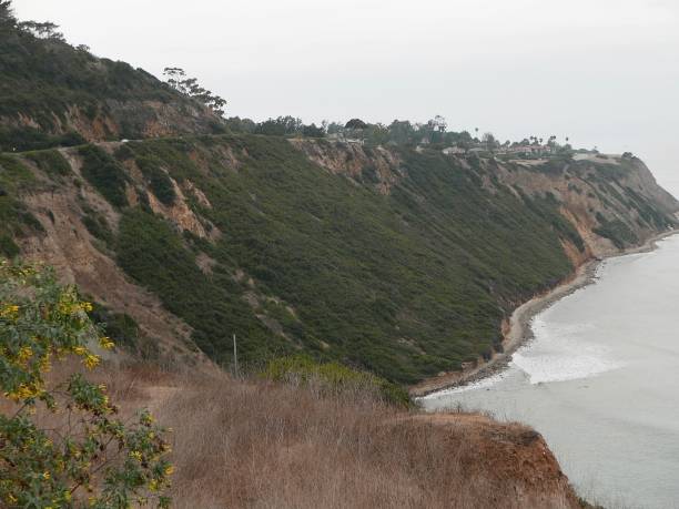 istock Southern California Coastline 1273788210