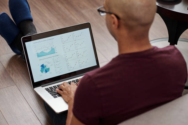 istock Financial manager working on laptop 1273815853
